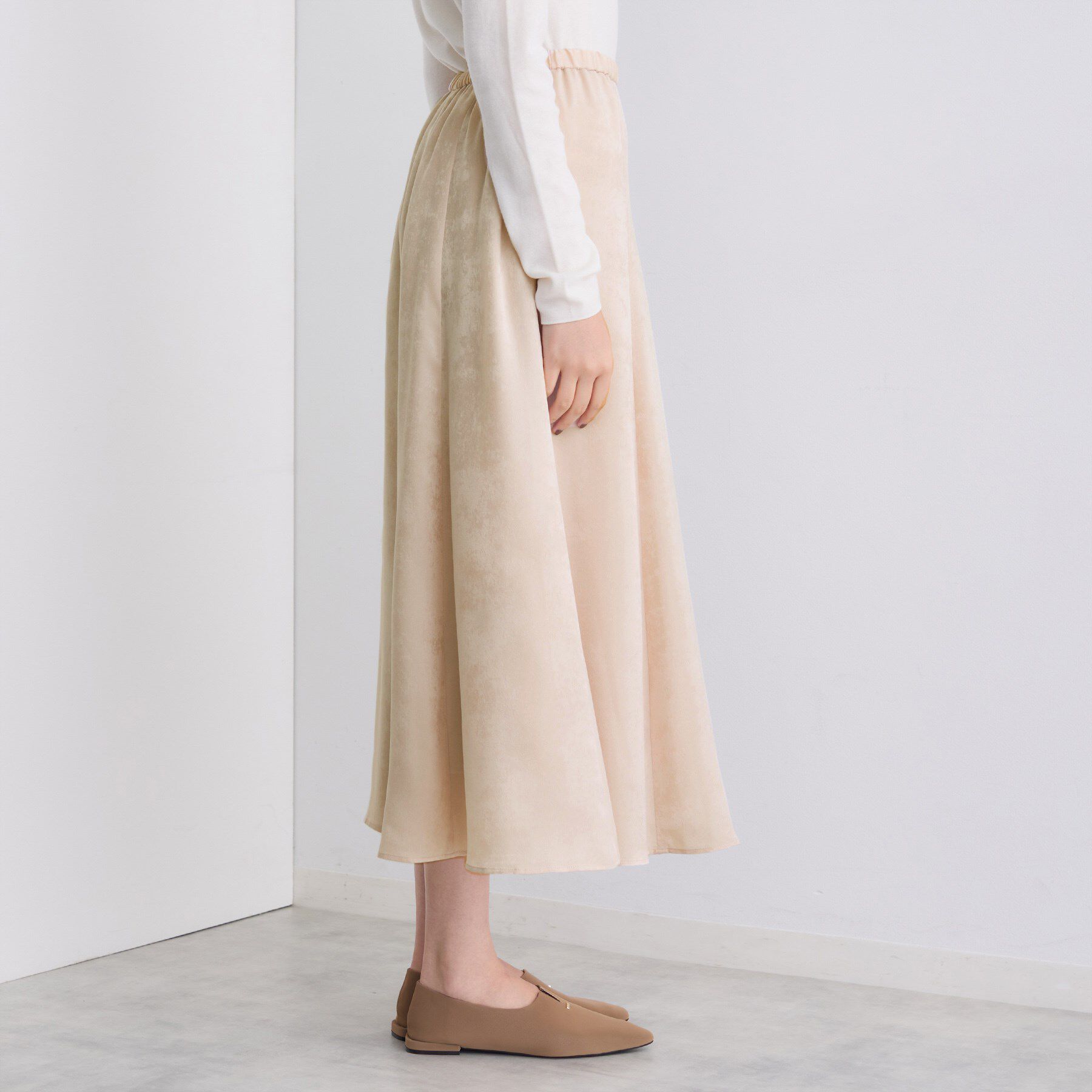 INDIVI「【UVケア／セットアップ可能】スエード調サテンスカート」|スカート|