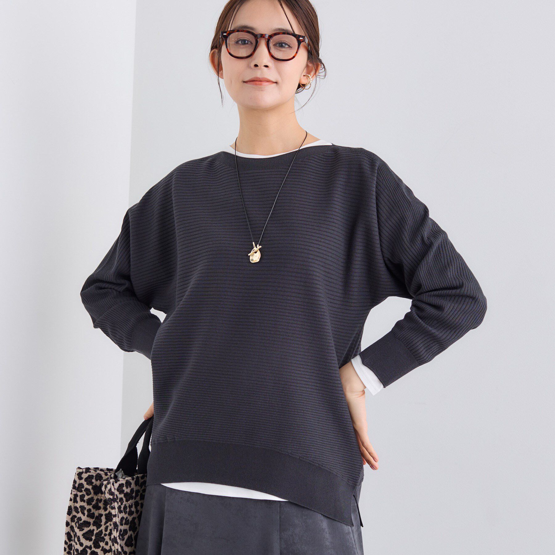 INDIVI「【洗える／体型カバー】美シルエットニット」|ニット・セーター|チャコールグレー(0