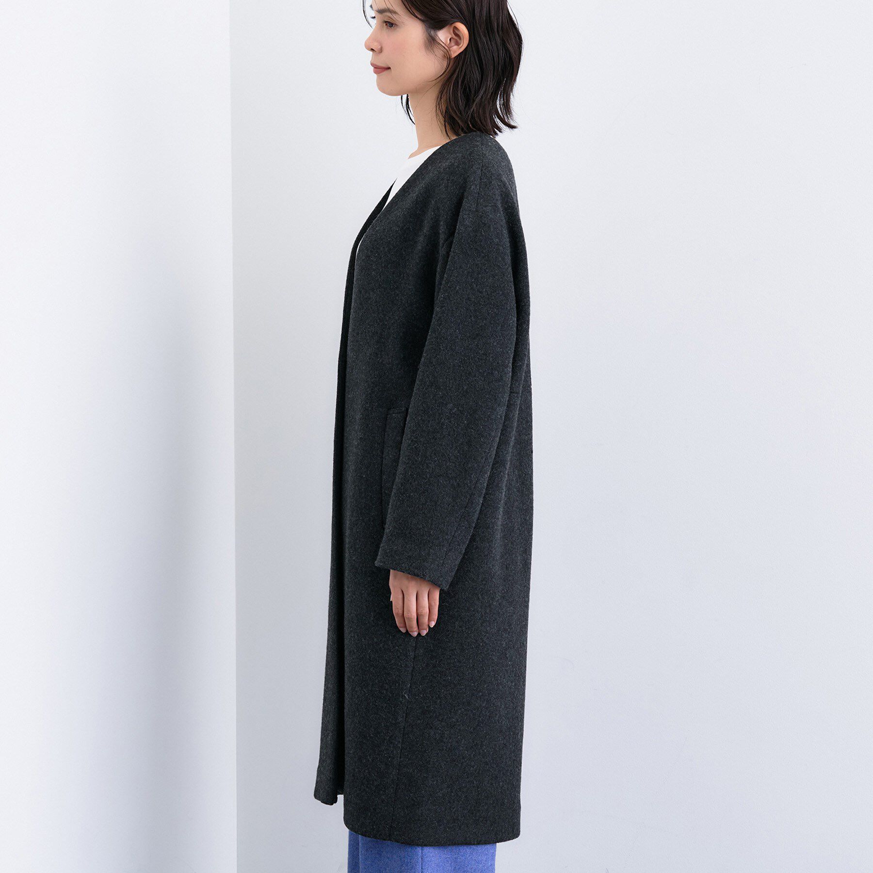 INDIVI「【軽量／ウール混】ライトフォルム ロングコート」|ノーカラーコート|