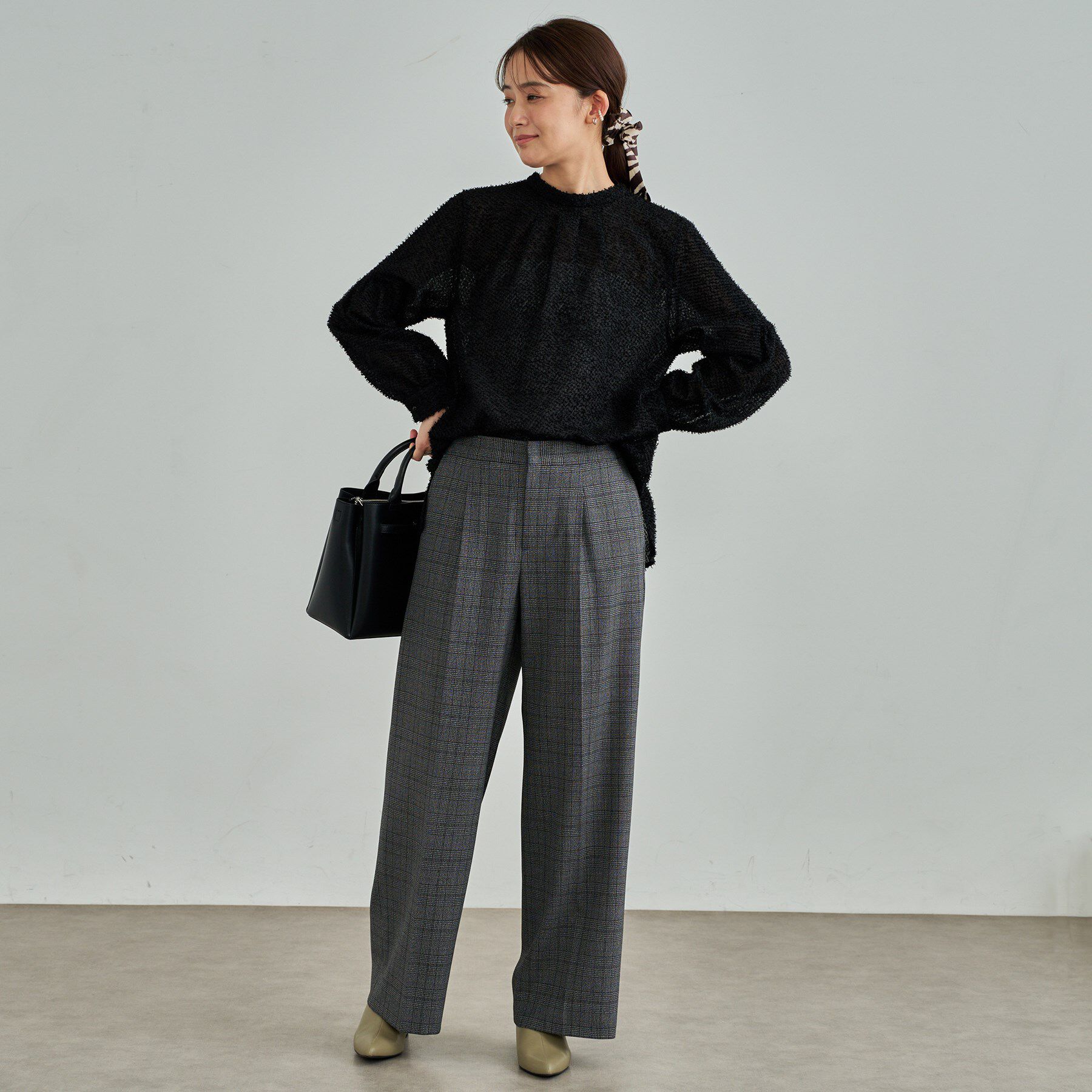 INDIVI「【きれいめ／オフィス／イベント】フェザージャカードブラウス」|シャツ・ブラウス|