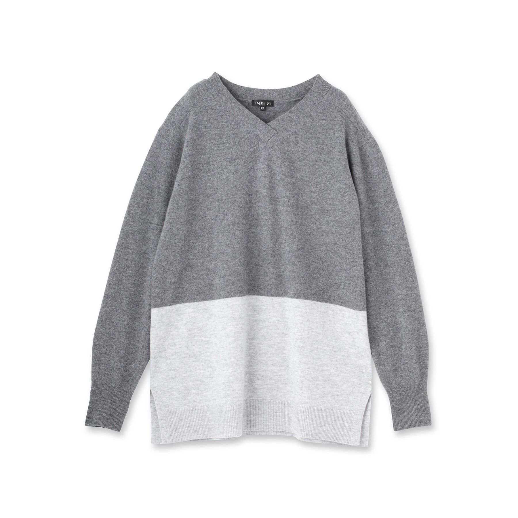 INDIVI「【洗える／チュニック丈／カシミヤ混】スリットデザインVネックニット」|ニット・セーター|