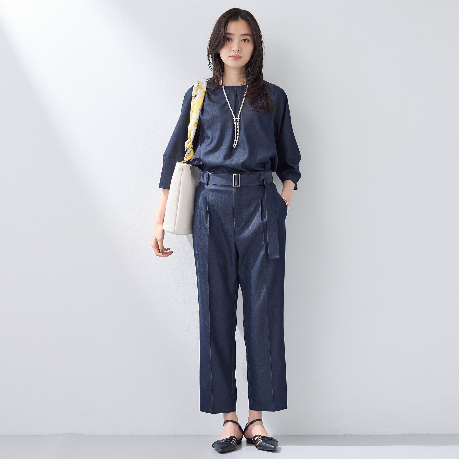 INDIVI「【洗える／UVケア／SETUP可能】デニムライク ランタン袖ブラウス」|シャツ・ブラウス|