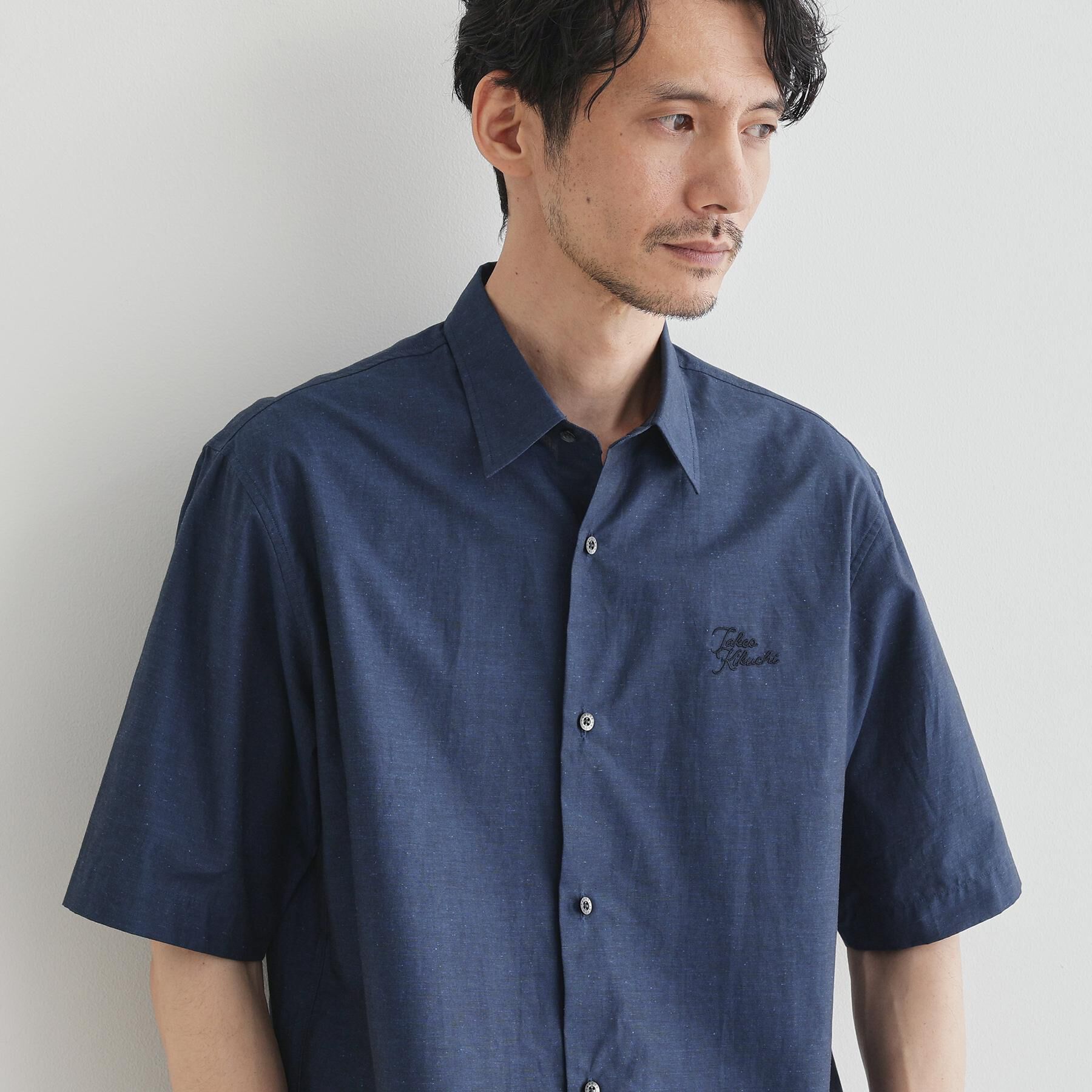 TAKEO KIKUCHI「【LIMITED】ワンポイントロゴ刺繍 綿麻半袖シャツ」|シャツ・ブラウス|