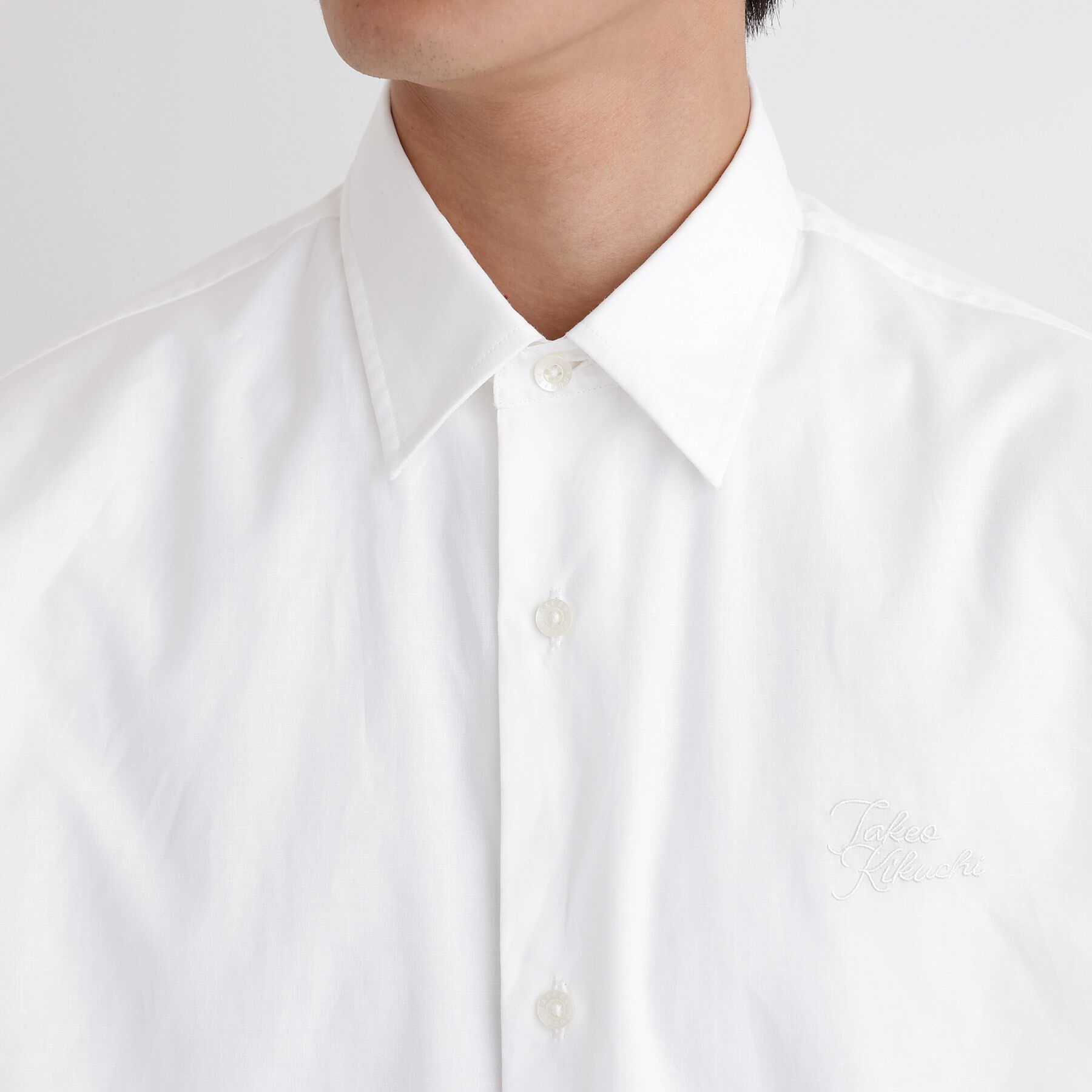 TAKEO KIKUCHI「【LIMITED】ワンポイントロゴ刺繍 綿麻半袖シャツ」|シャツ・ブラウス|