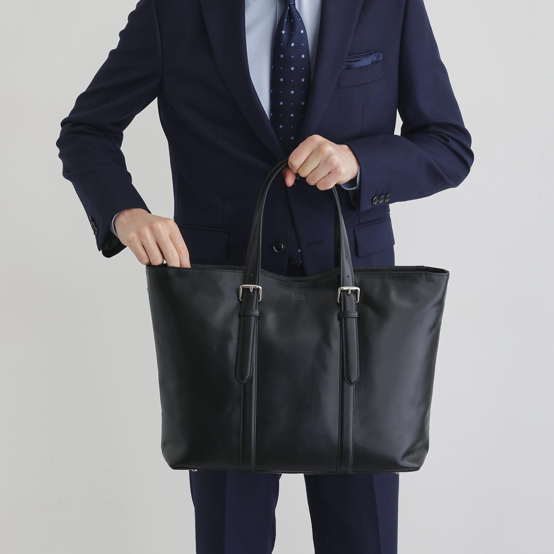 TAKEO KIKUCHI「アニリンレザー トート」|トートバッグ|