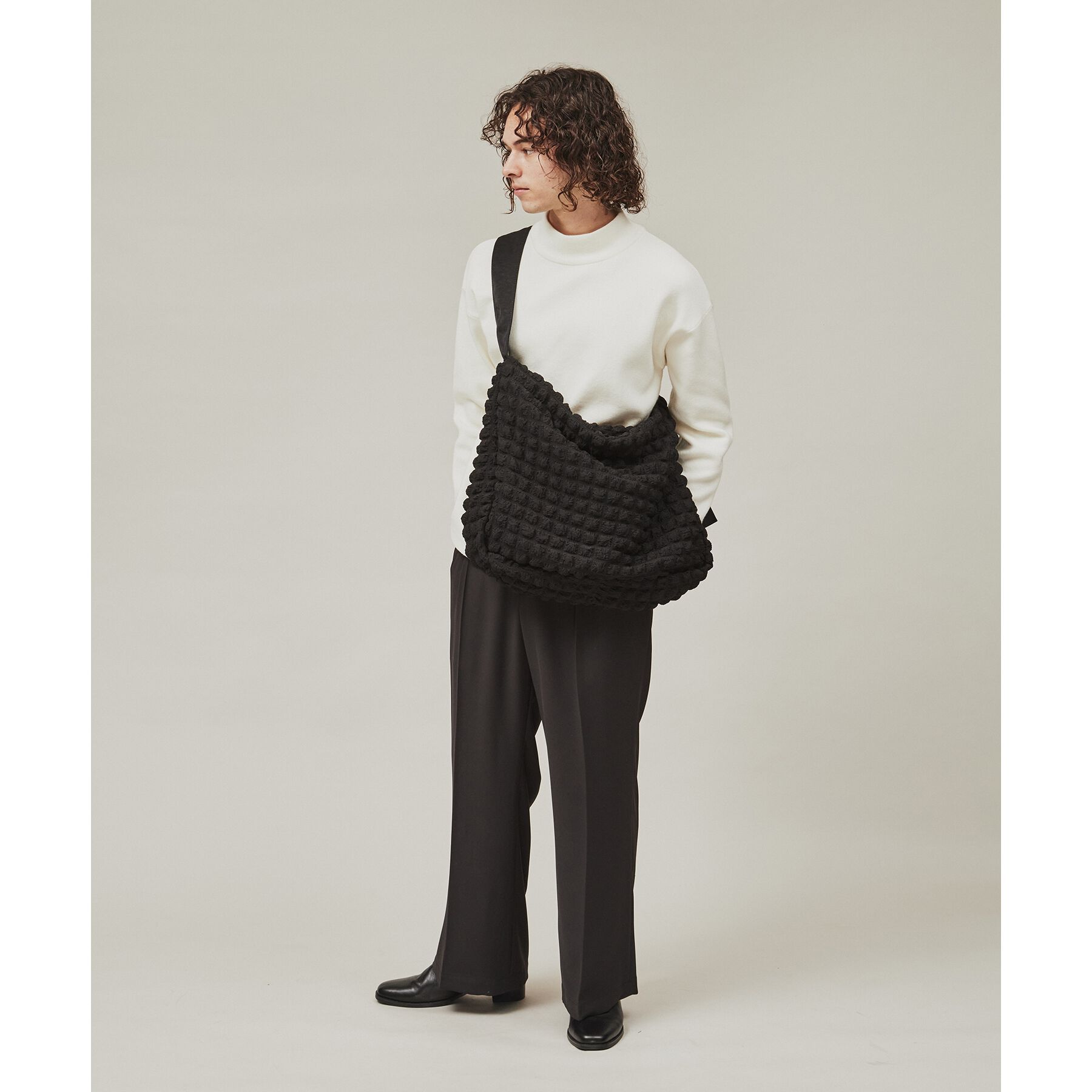 tk.TAKEO KIKUCHI「ビッグショルダーバッグ」|ショルダー・メッセンジャー|