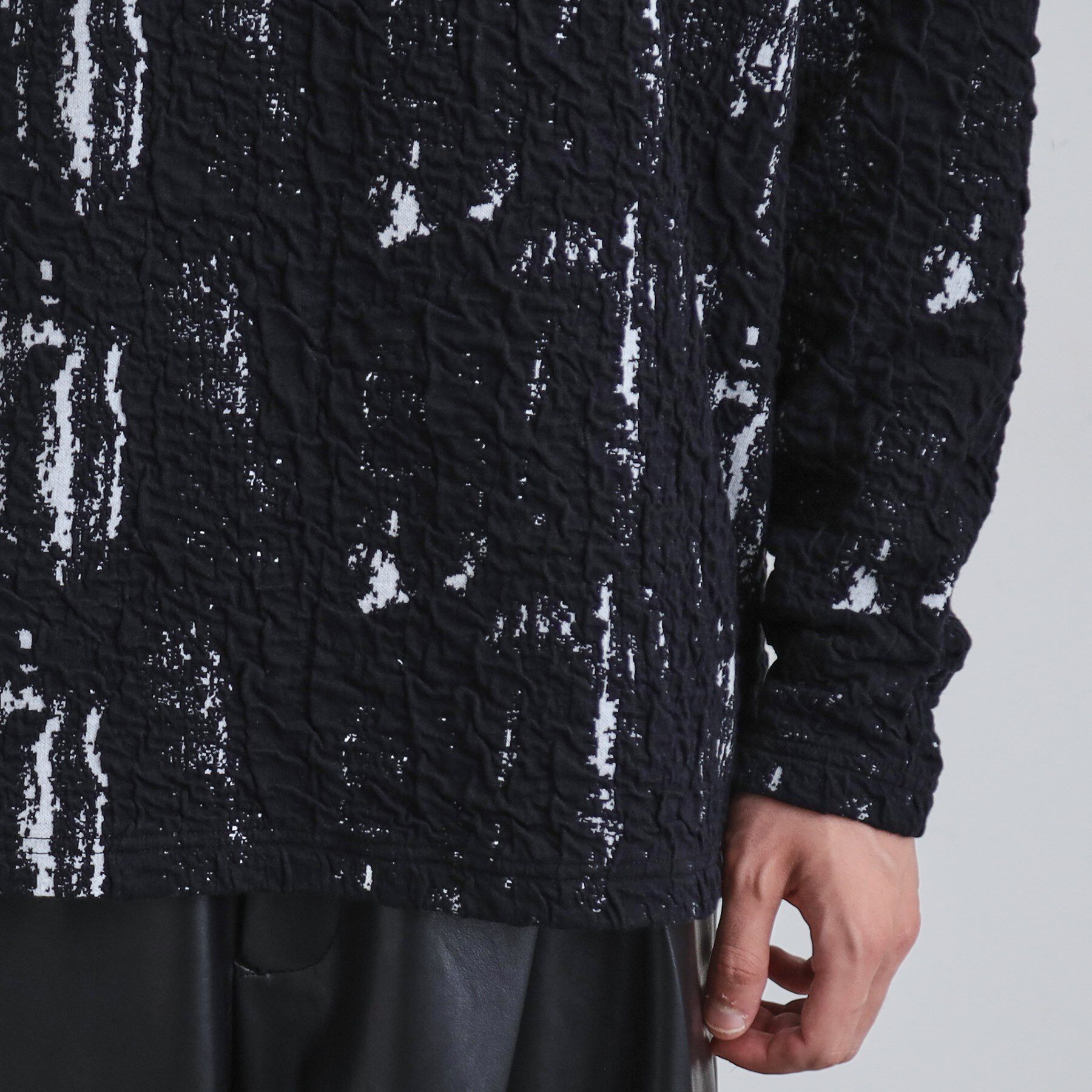 tk.TAKEO KIKUCHI「アブストラクトふくれジャカードプルオーバー」|Tシャツ・カットソー|