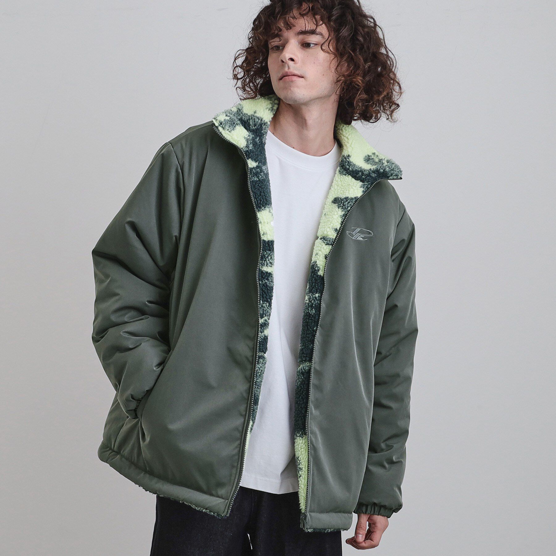 tk.TAKEO KIKUCHI「【WEB限定】リバーシブルボアブルゾン」|ブルゾン・スタジャン|