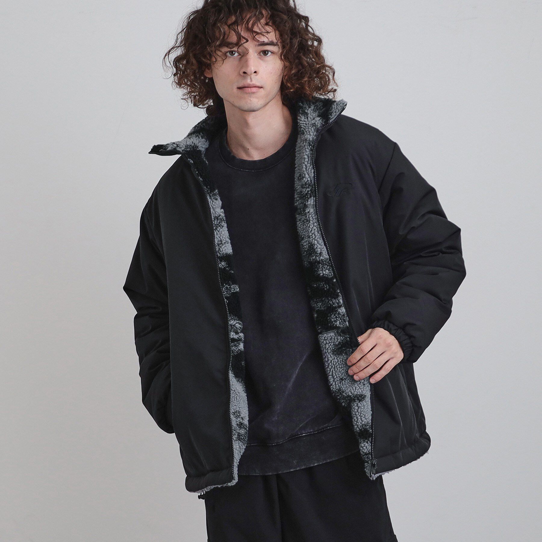 tk.TAKEO KIKUCHI「【WEB限定】リバーシブルボアブルゾン」|ブルゾン・スタジャン|