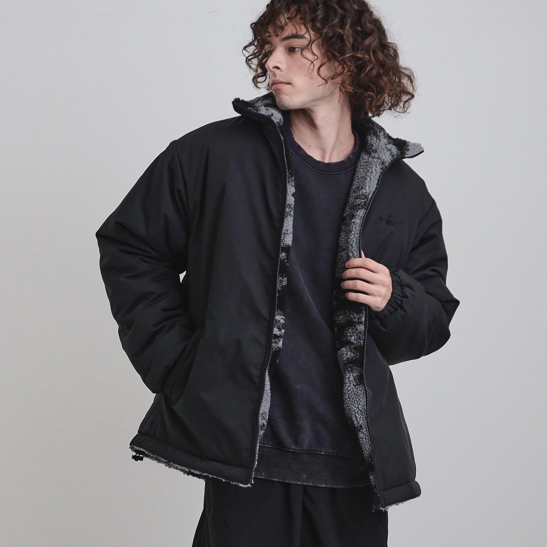 tk.TAKEO KIKUCHI「【WEB限定】リバーシブルボアブルゾン」|ブルゾン・スタジャン|