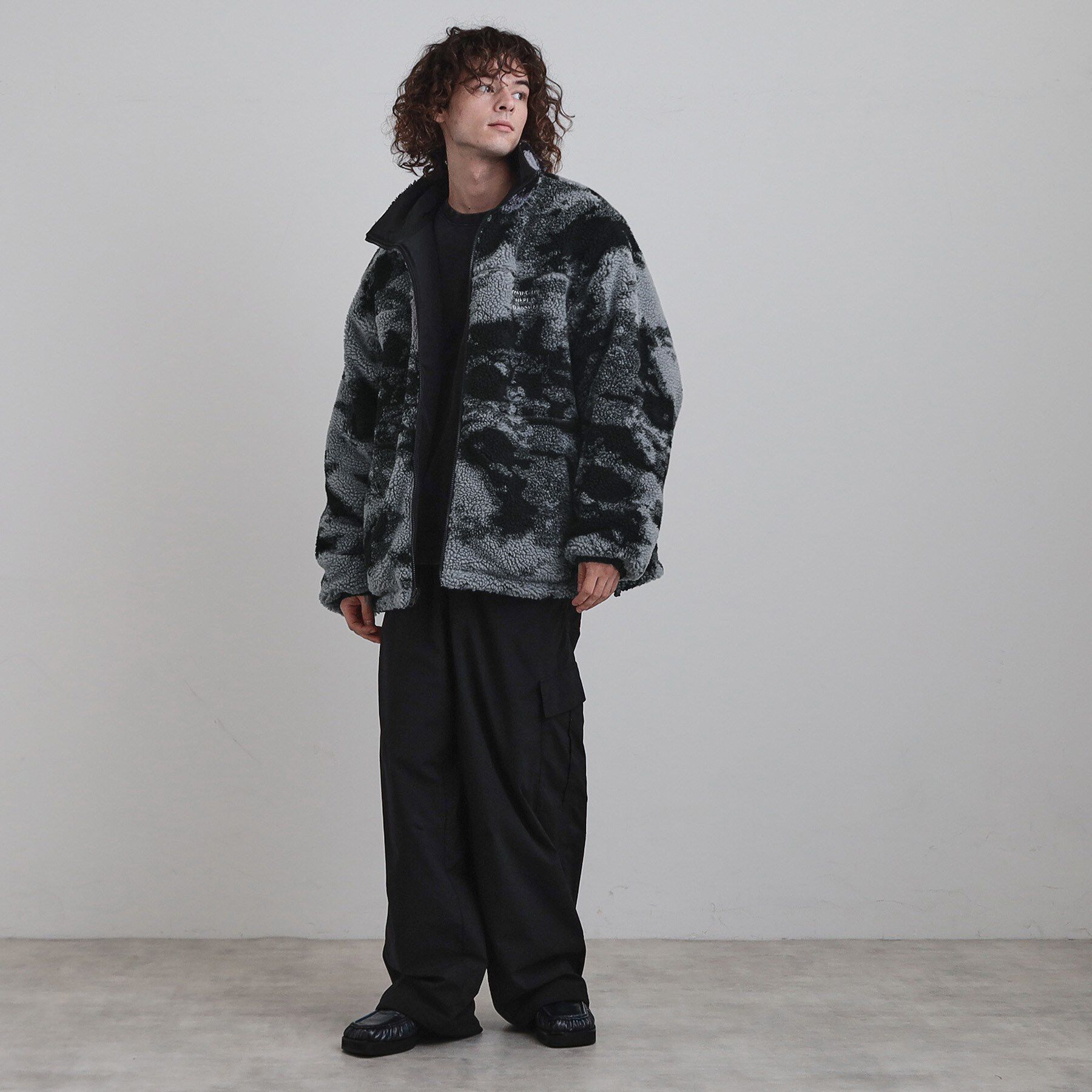 tk.TAKEO KIKUCHI「【WEB限定】リバーシブルボアブルゾン」|ブルゾン・スタジャン|