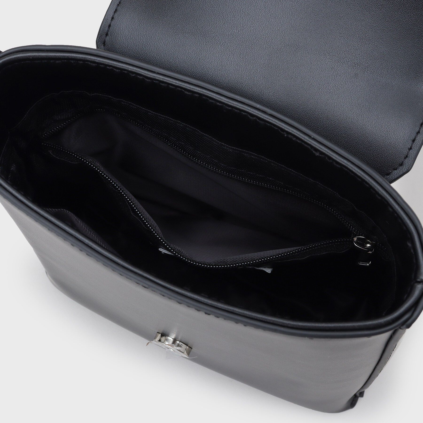 tk.TAKEO KIKUCHI「2WAYチェーンフラップショルダーバッグ」|ショルダー・メッセンジャー|