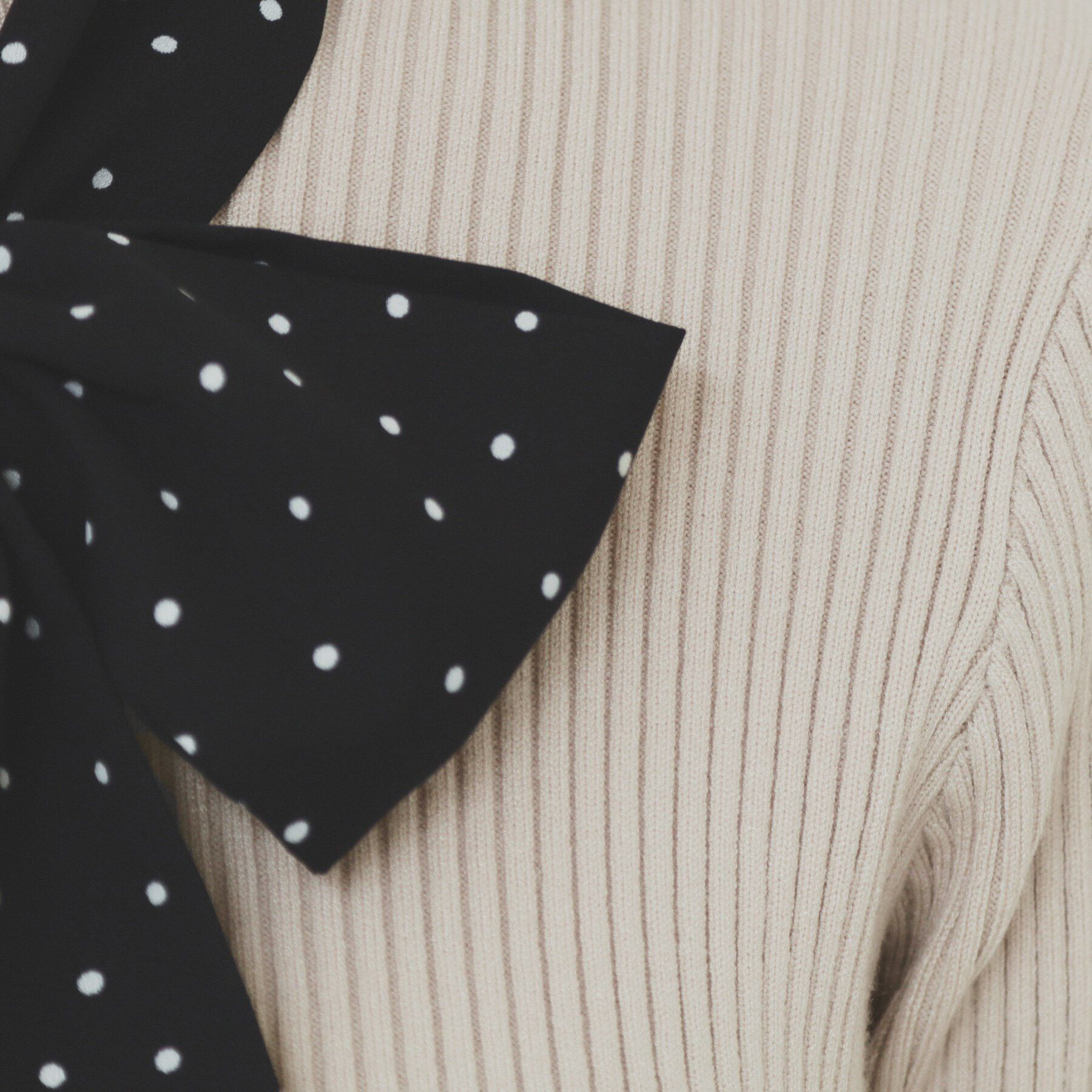 index「スカーフ付きハイネックリブニット【洗濯機洗い可】」|ニット・セーター|