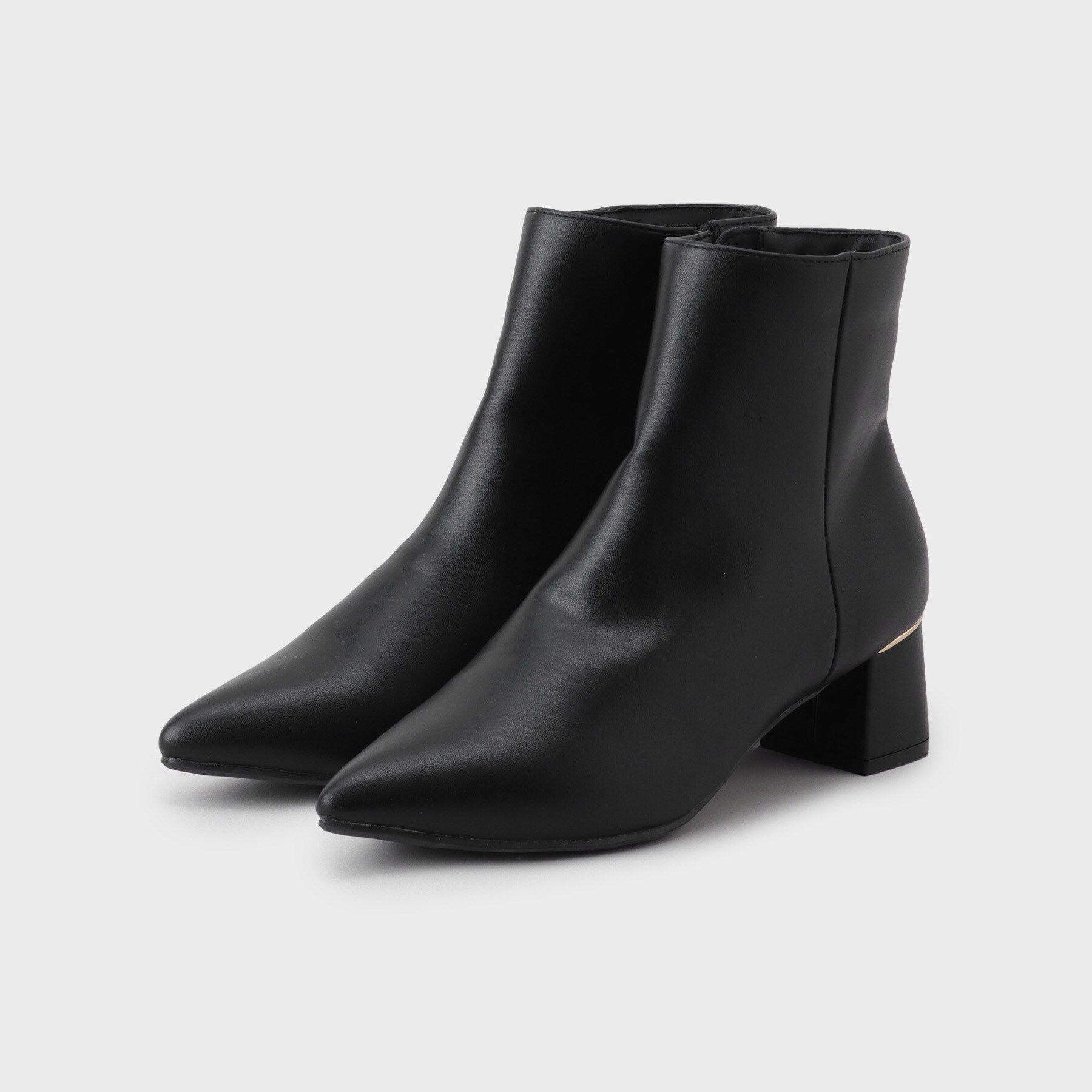 index「【抗菌防臭】レザー調スムースショートブーツ」|ショートブーツ|