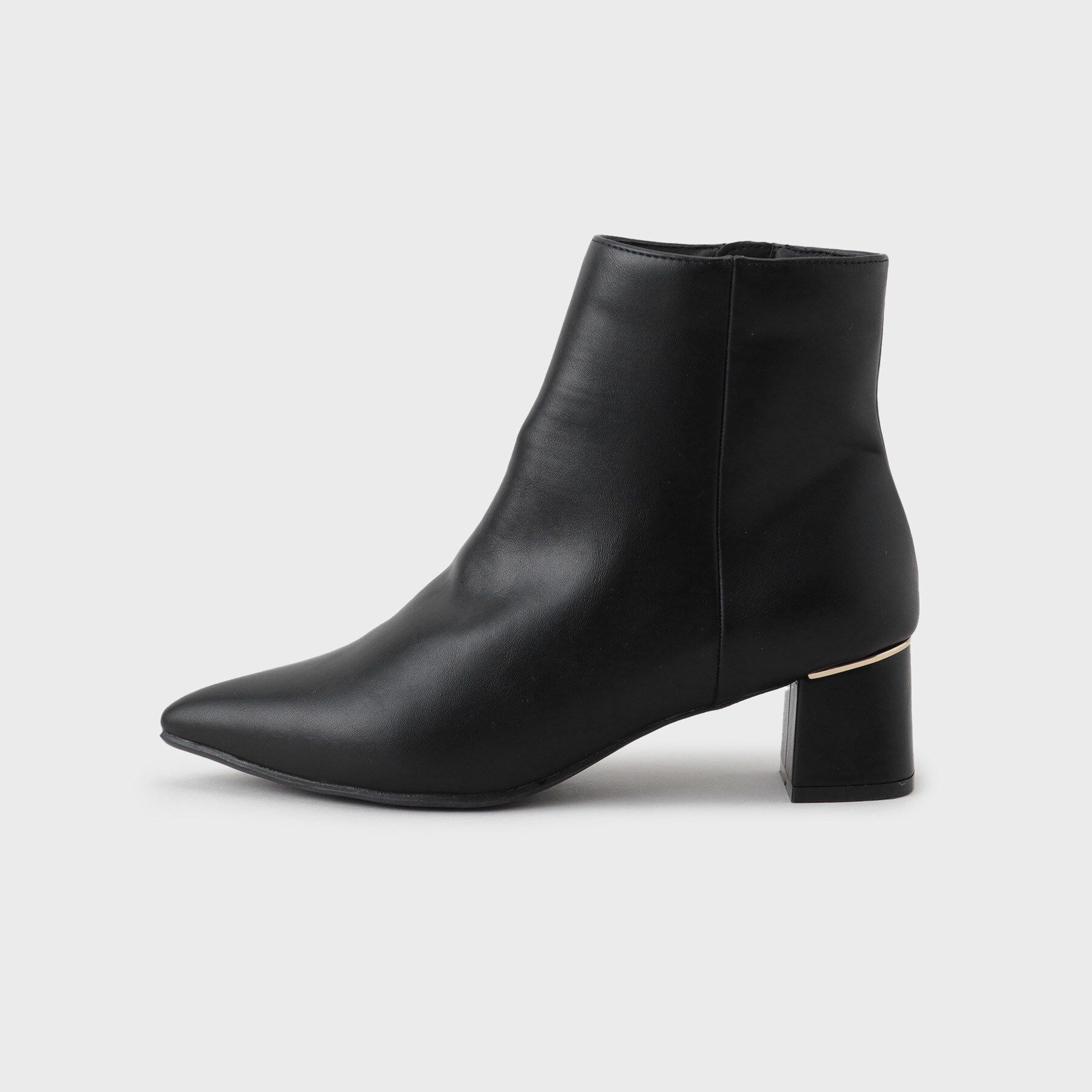 index「【抗菌防臭】レザー調スムースショートブーツ」|ショートブーツ|