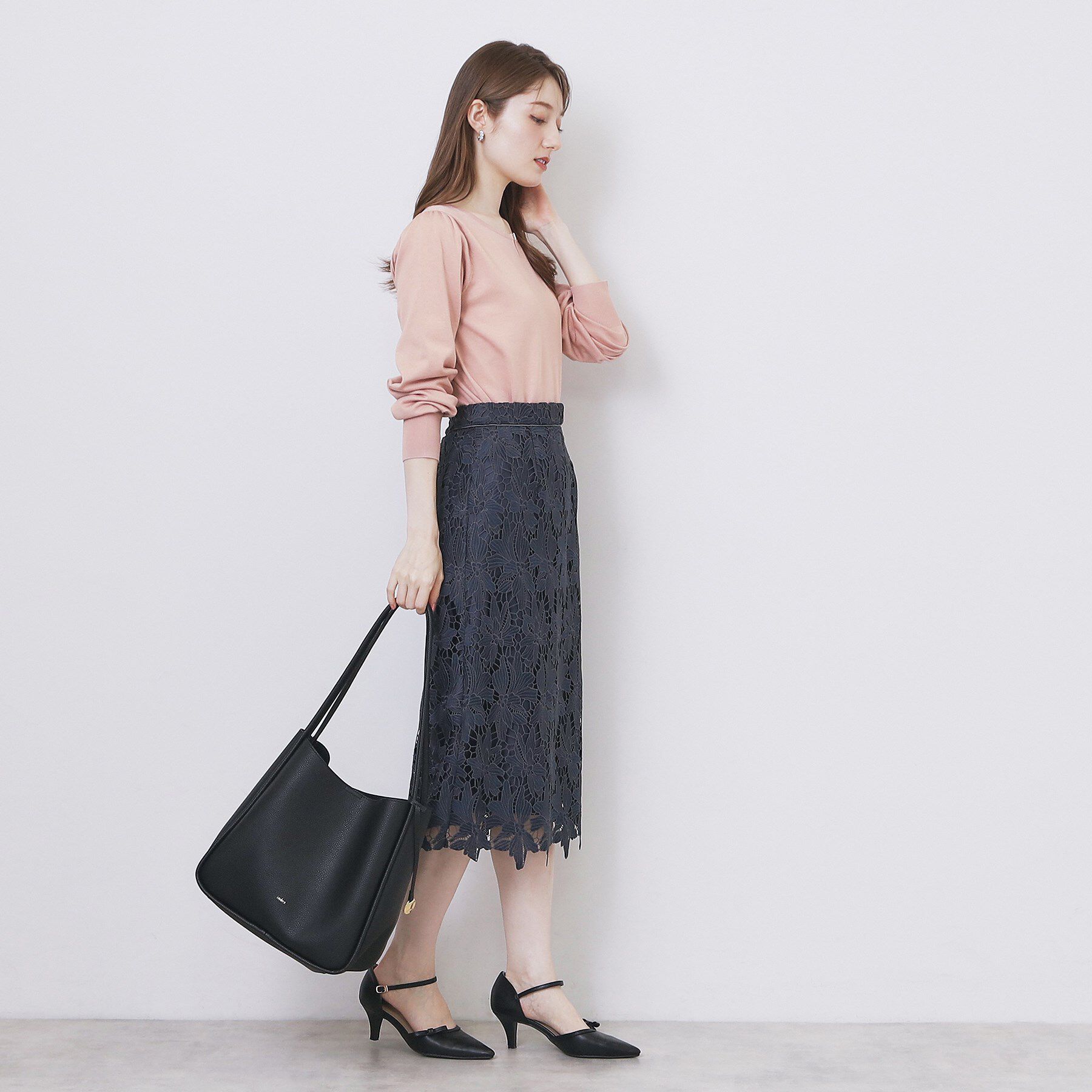 index「パール調パーツ付きクルーネックニット【洗濯機OK】《8col/XS～3L》」|ニット・セーター|