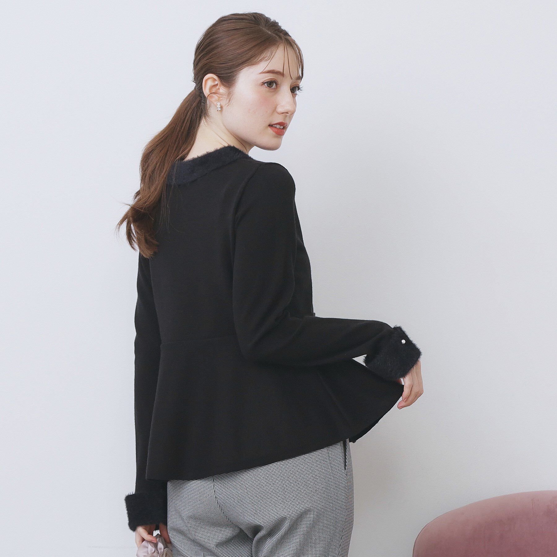 index「フェザードッキングペプラムニット【洗濯機OK】」|ニット・セーター|