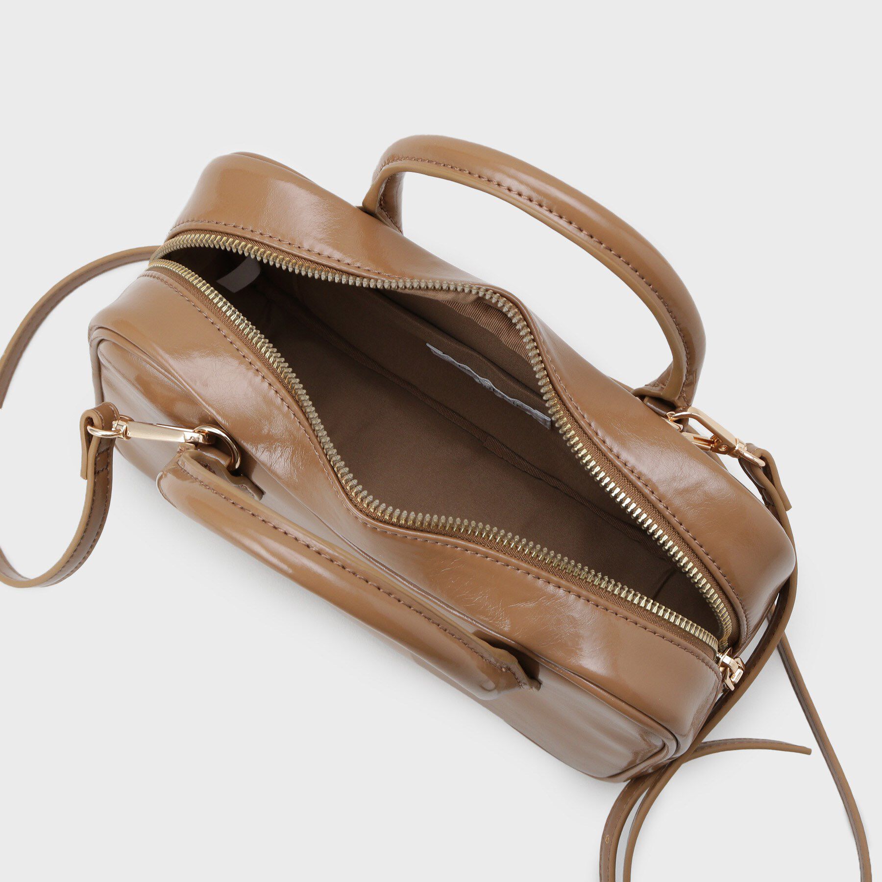 OPAQUE.CLIP「【軽量/2WAY】オイル調合皮ミドルボストンバッグ」|ショルダー・メッセンジャー|