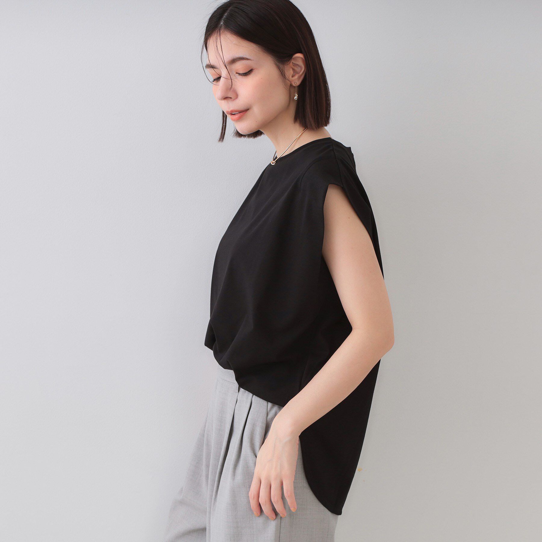 OPAQUE.CLIP「ボクシーノースリーブカットソー【洗濯機洗い可】」|Tシャツ・カットソー|ブラック(019)