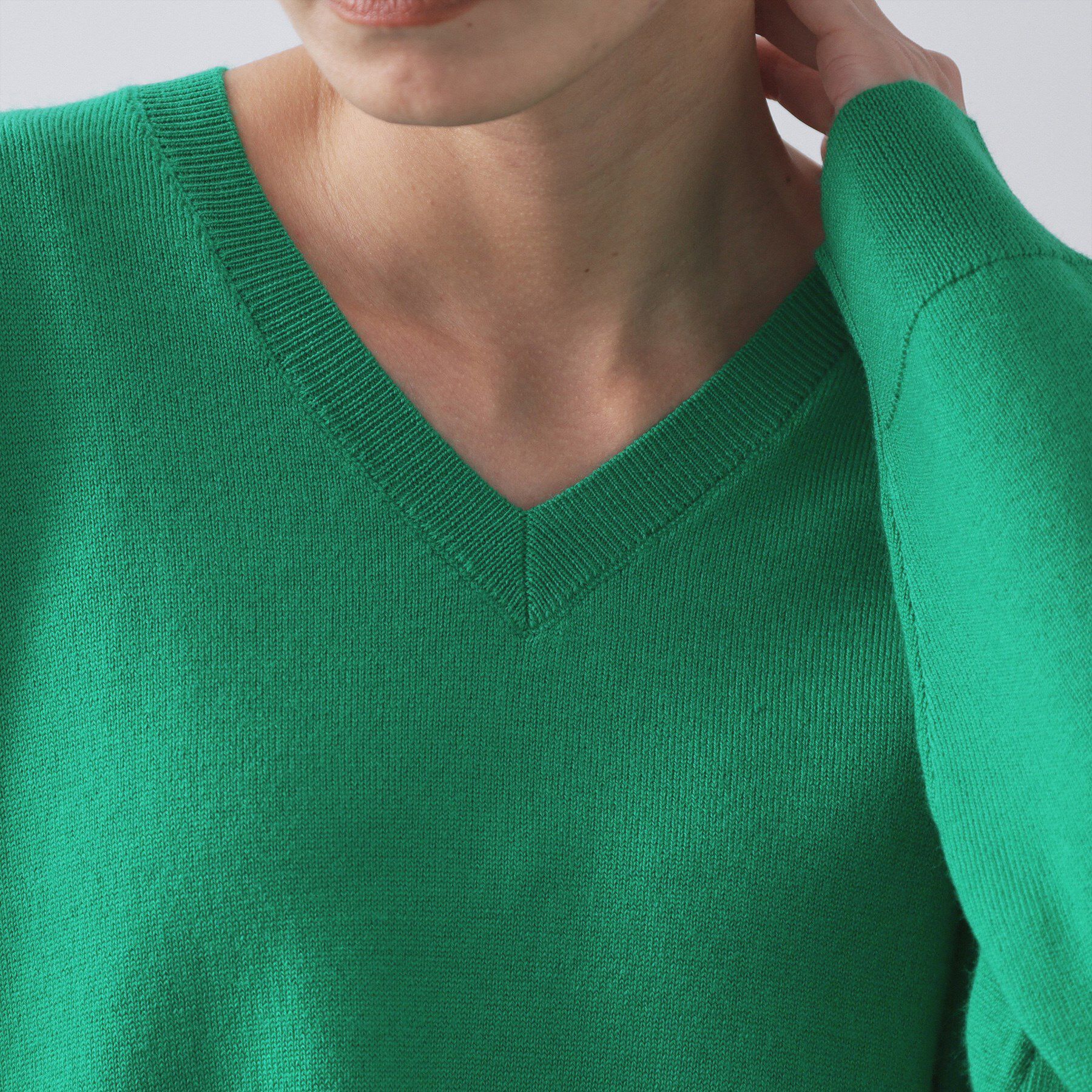 OPAQUE.CLIP「Vネックニット/エクストラファインメリノウール【THEシリーズ/洗濯機OK】」|ニット・セーター|