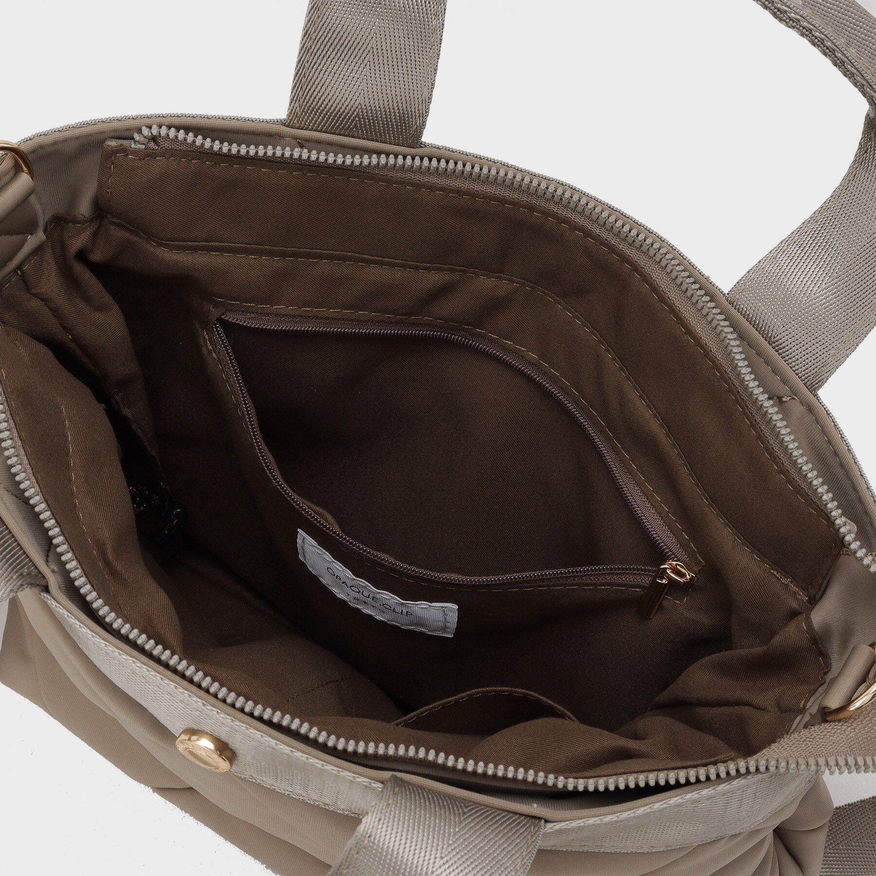 OPAQUE.CLIP「【2WAY／軽量】トライアングルキルティングミドルトートバッグ」|トートバッグ|