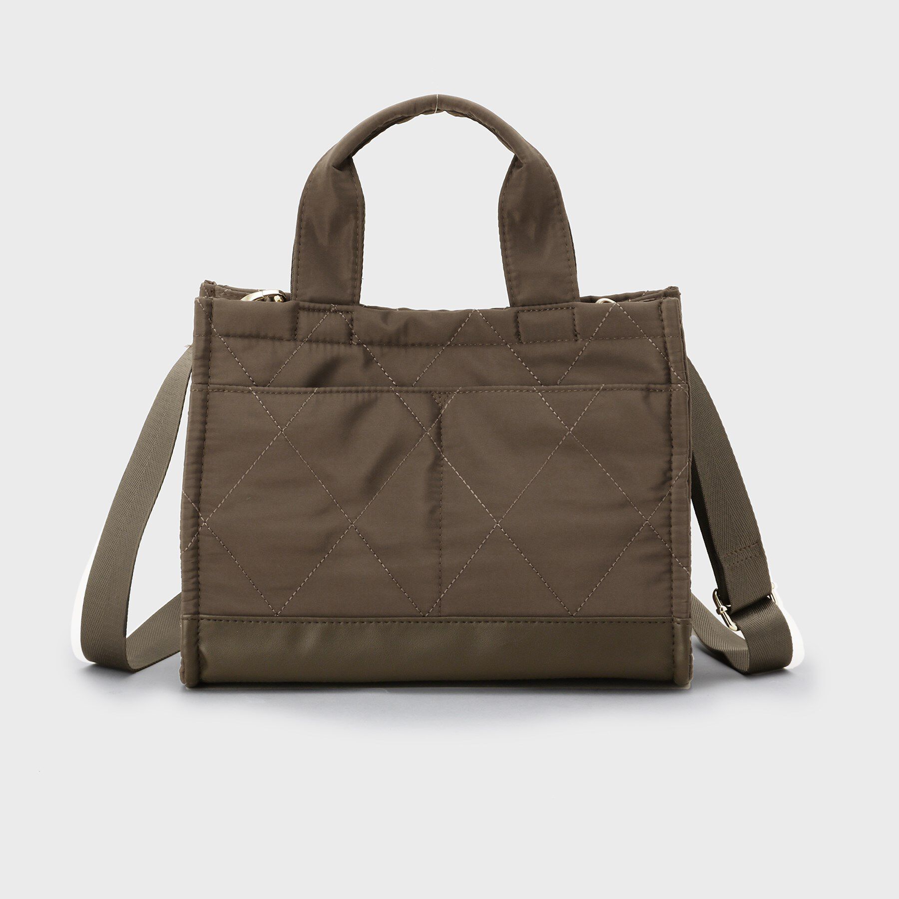 OPAQUE.CLIP「【2WAY】ダイヤキルティングスクエアミドルショルダーバッグ」|ショルダー・メッセンジャー|