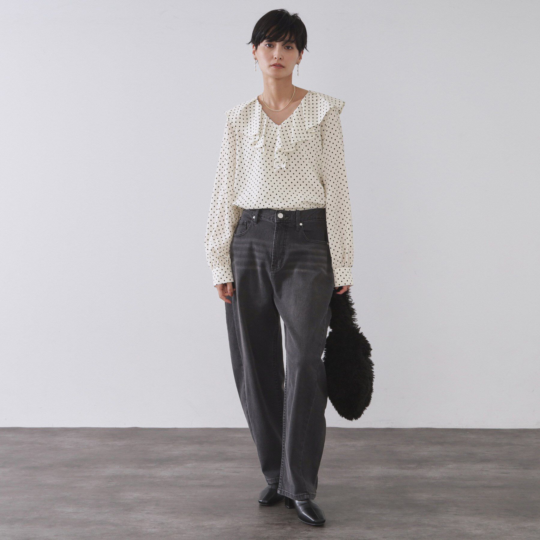 OPAQUE.CLIP「ドットプリントラッフルブラウス【洗濯機OK】」|シャツ・ブラウス|