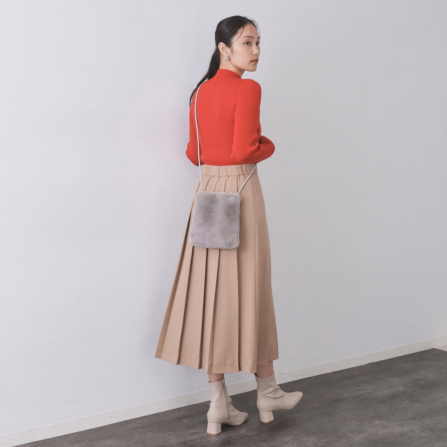 OPAQUE.CLIP「【11色展開】フェイクファースクエアミニポシェット」|ショルダー・メッセンジャー|