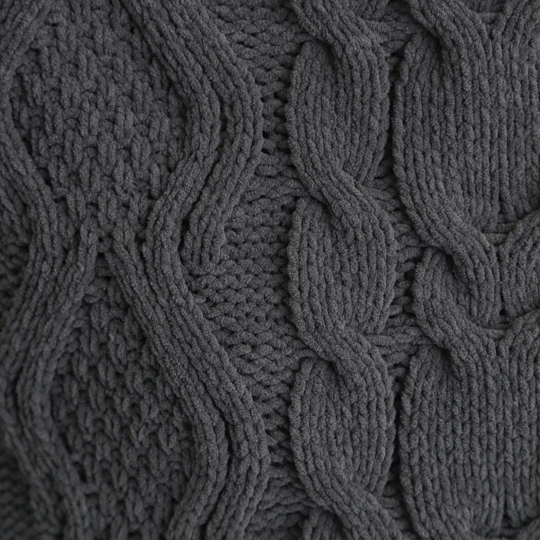 THE SHOP TK「【洗える】冬のコーデを盛り上げる マットモール ケーブルニット」|ニット・セーター|