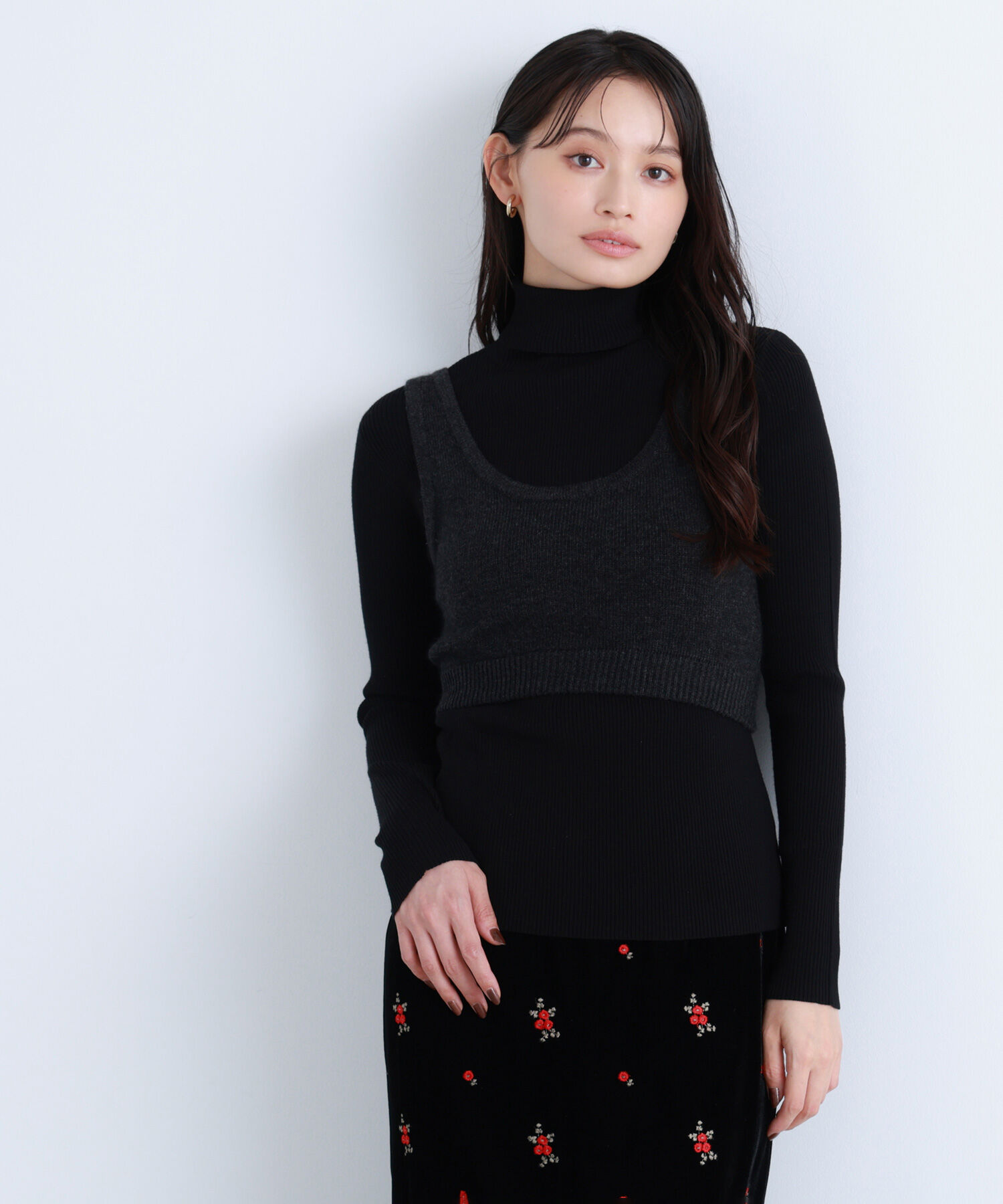  「ビスチェレイヤードニット」|ニット・セーター|ブラック&times;チ  2