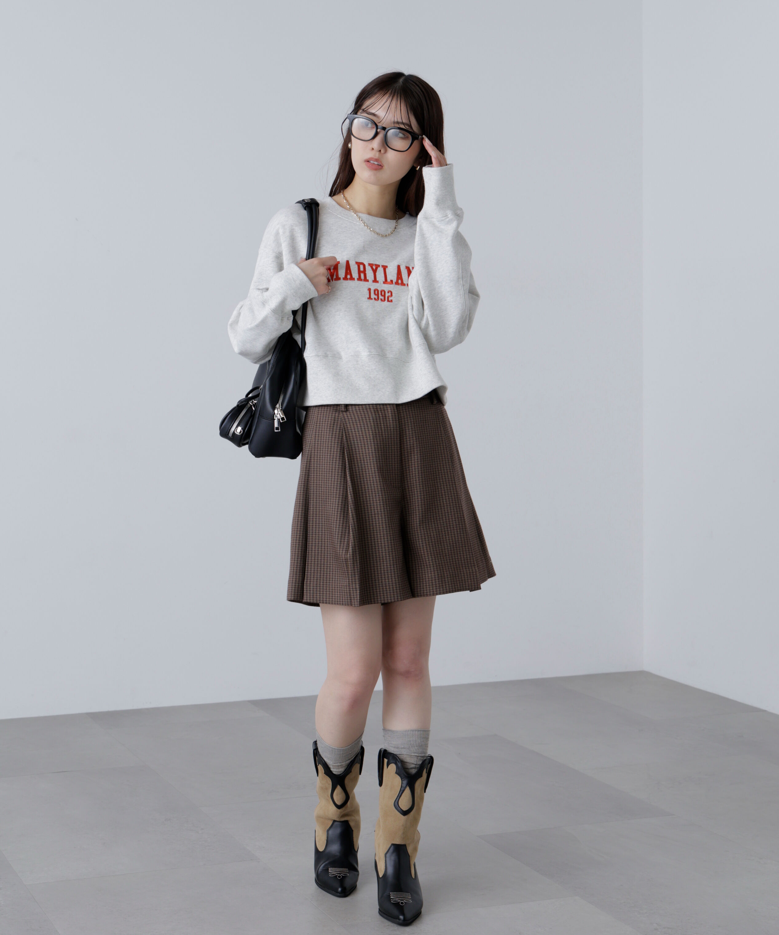  「カレッジロゴショート丈スウェット」|Tシャツ・カットソー|