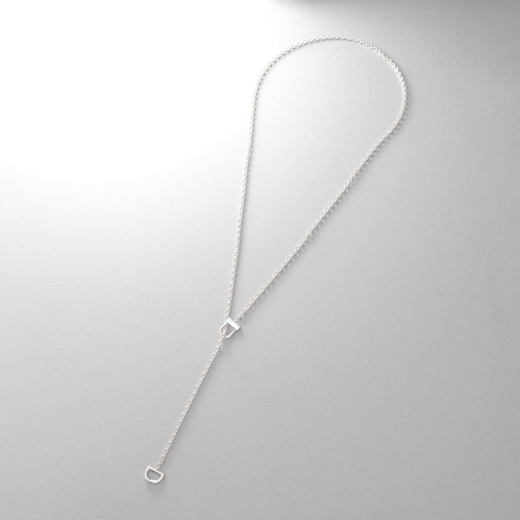 COCOSHNIK ONKITSCH「シルバー ロックモチーフ ラリエットネックレス」|ネックレス|