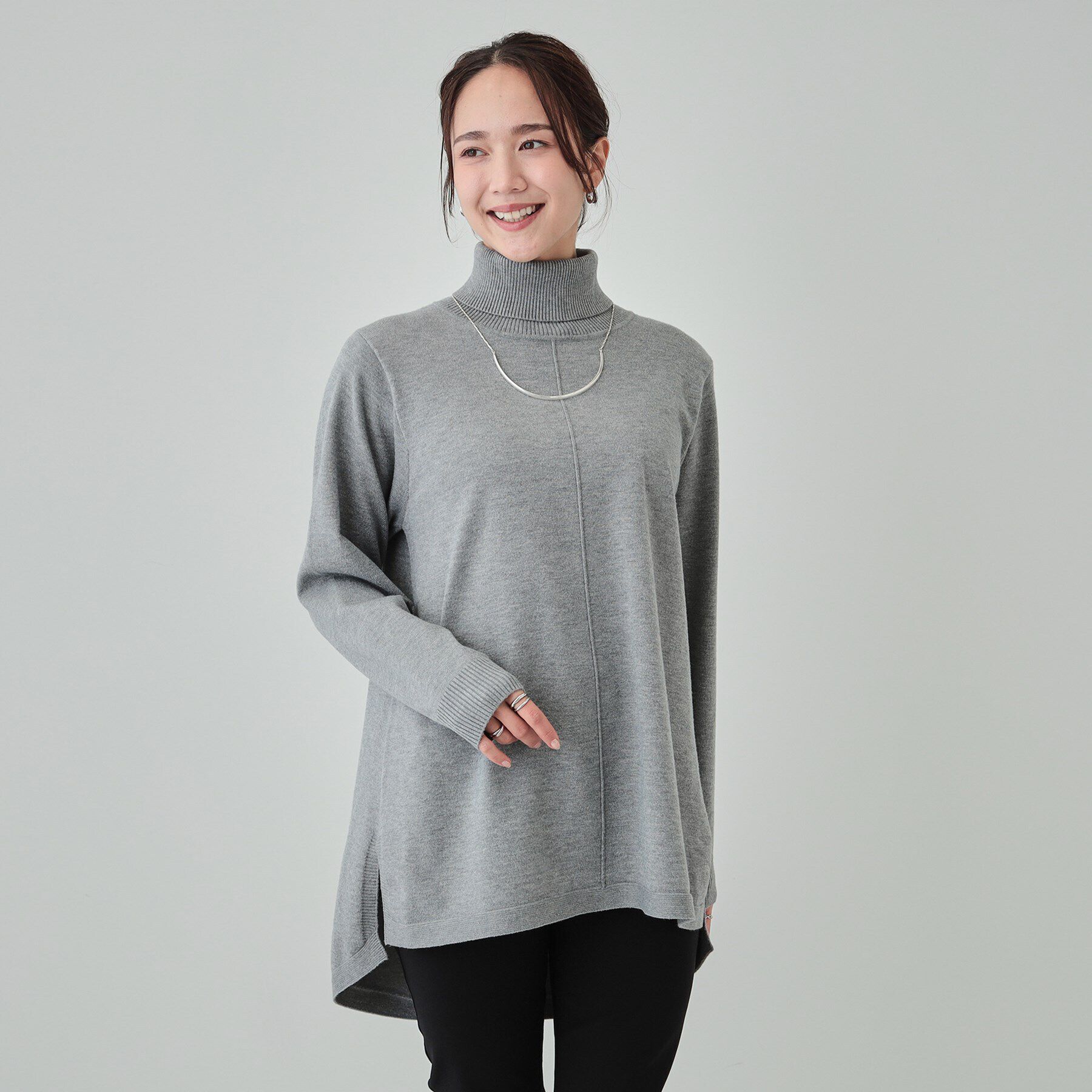 SHOO･LA･RUE「【洗える/S-LL/体型カバー】もちもちっとしたタッチが心地よい タートルチュニックニット」|チュニック|