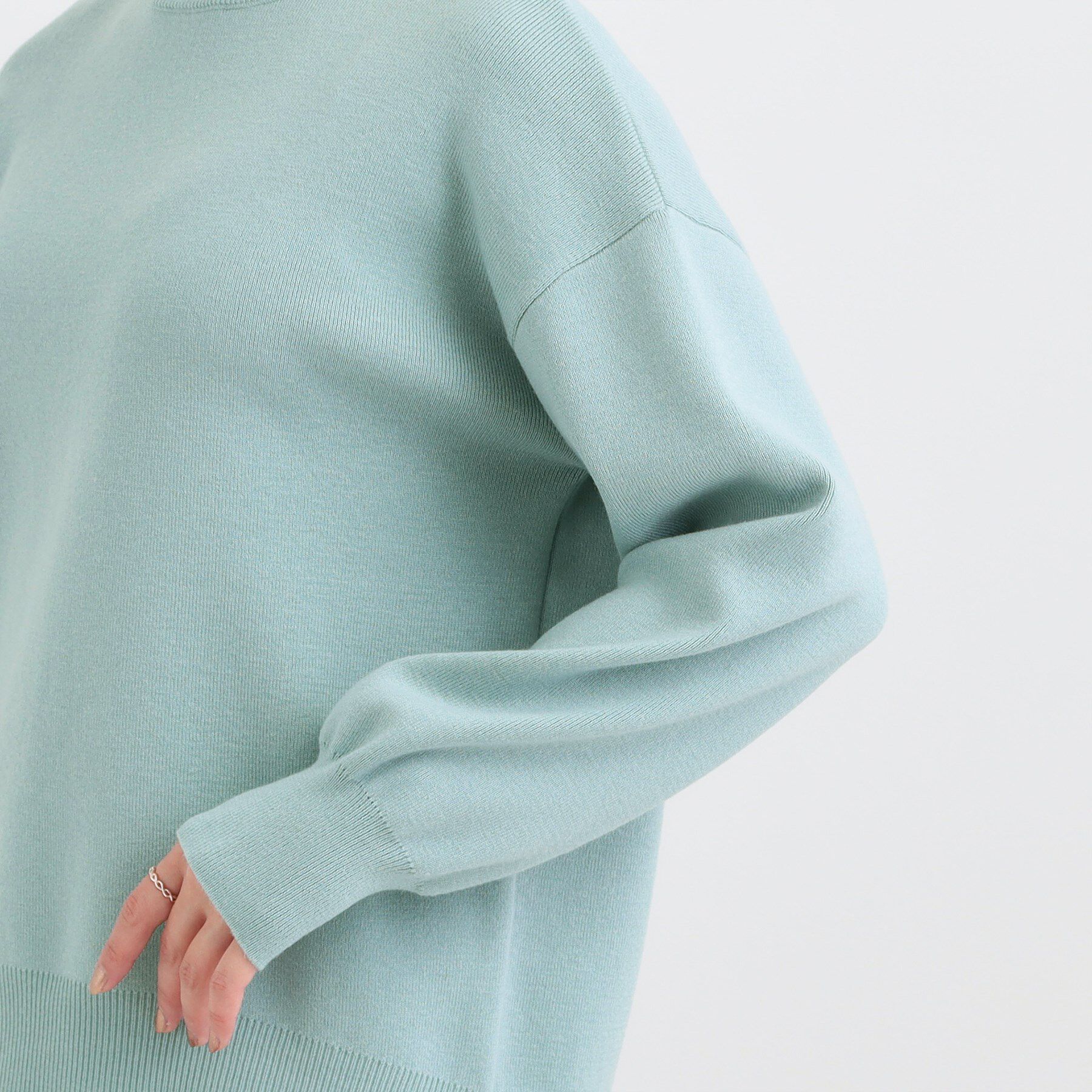 SHOO･LA･RUE「【洗える/毛玉レス】表面がきれいなハイネックバックスリットニット」|ニット・セーター|