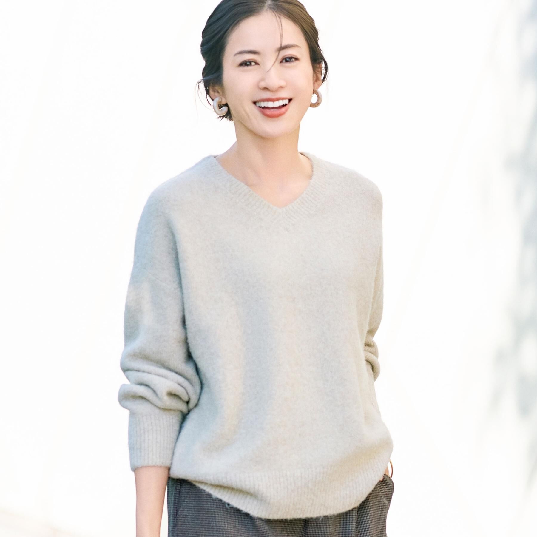 SHOO･LA･RUE「ふわふわVネックニット」|ニット・セーター|