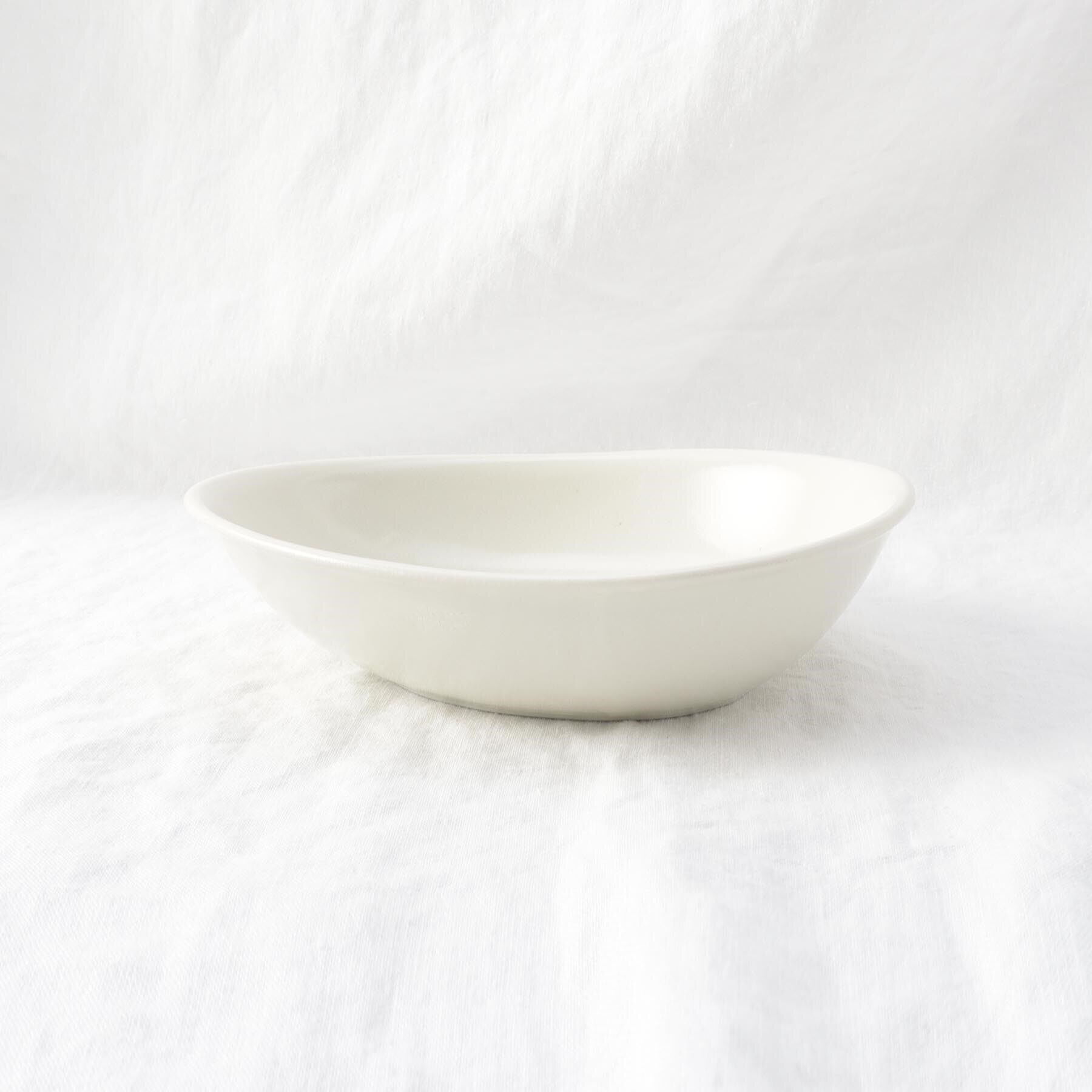 212 KITCHEN STORE「クレール カレーボウル アイボリー」|食器・キッチングッズ|