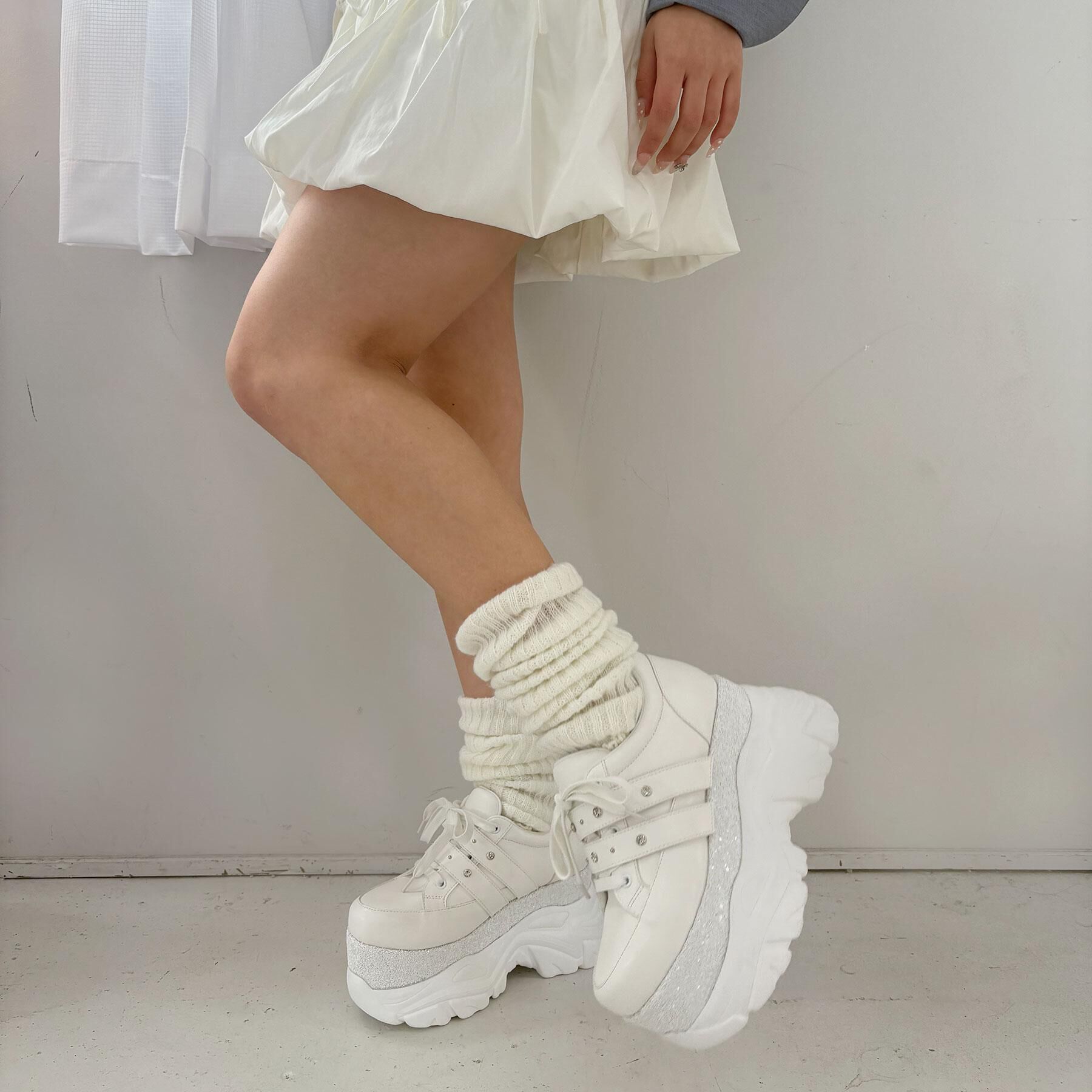 ESPERANZA「ラインストーンスタッズ厚底スニーカー」|スニーカー|ホワイト(001)