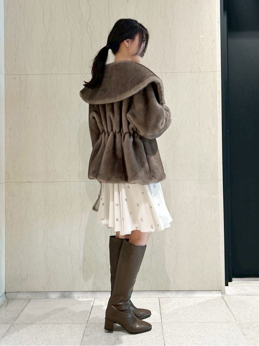 CELFORD「ビッグカラーペプラムファージャケット」|ノーカラージャケット|