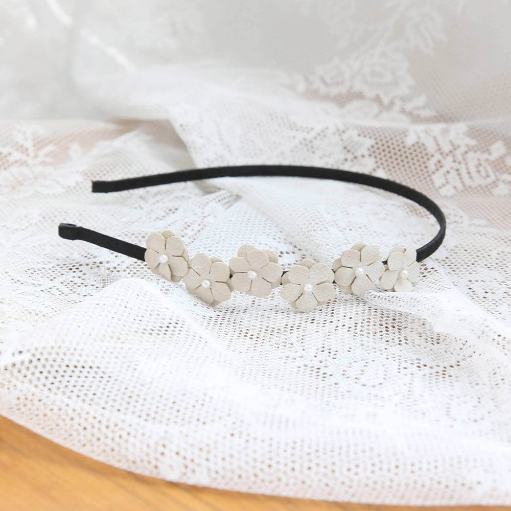 BACKYARD FAMILY「Rora カチューシャ 通販 花 48192102 髪飾り ヘッドドレス 子供 女の子 フォーマル」|その他|ホワイト2