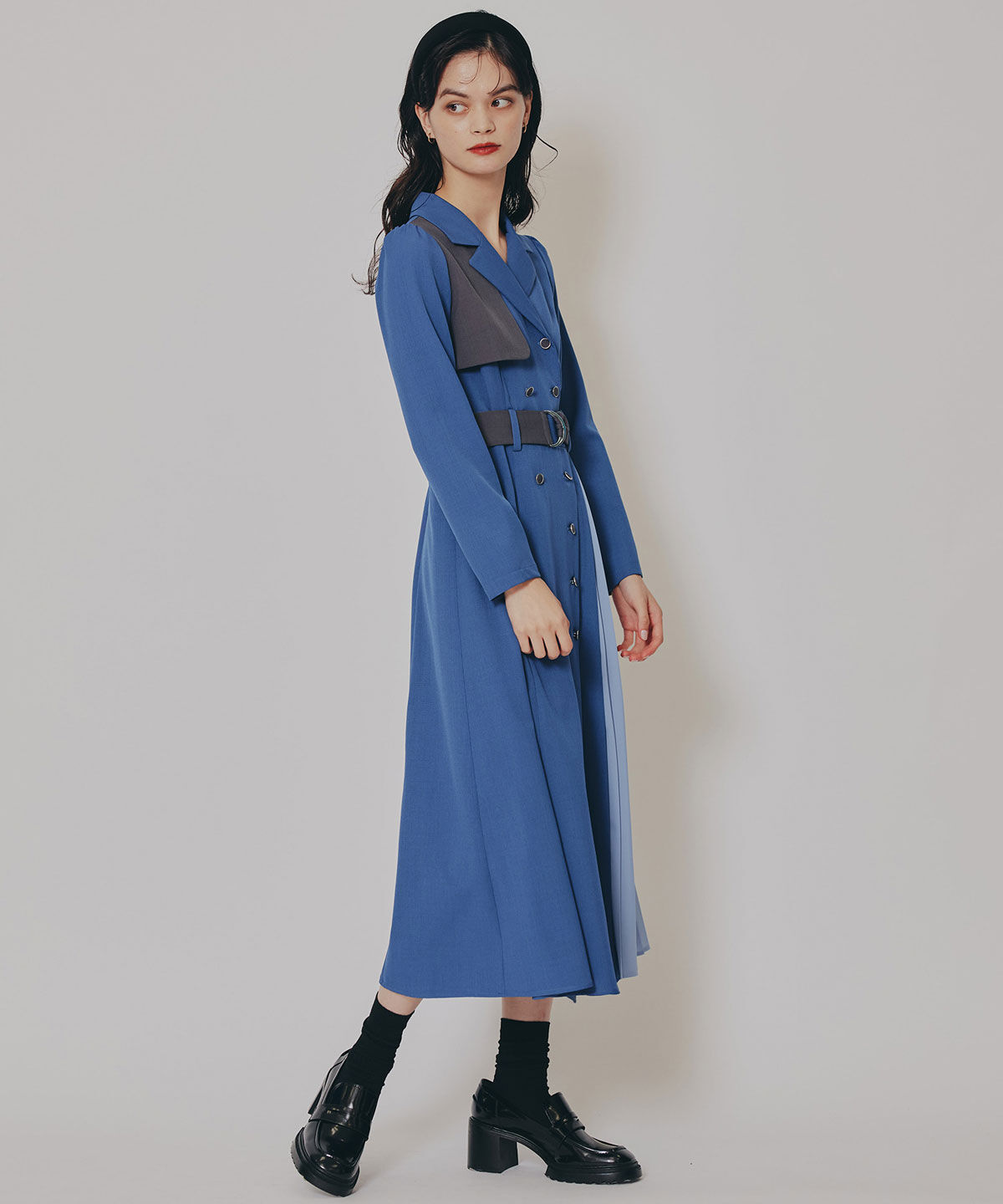 REDYAZEL「バイカラープリーツトレンチワンピース」|ワンピース|