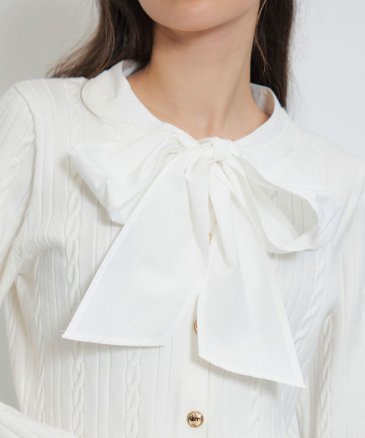 REDYAZEL「エンブレムボタンケーブルリボンタイニットトップス」|ニット・セーター|