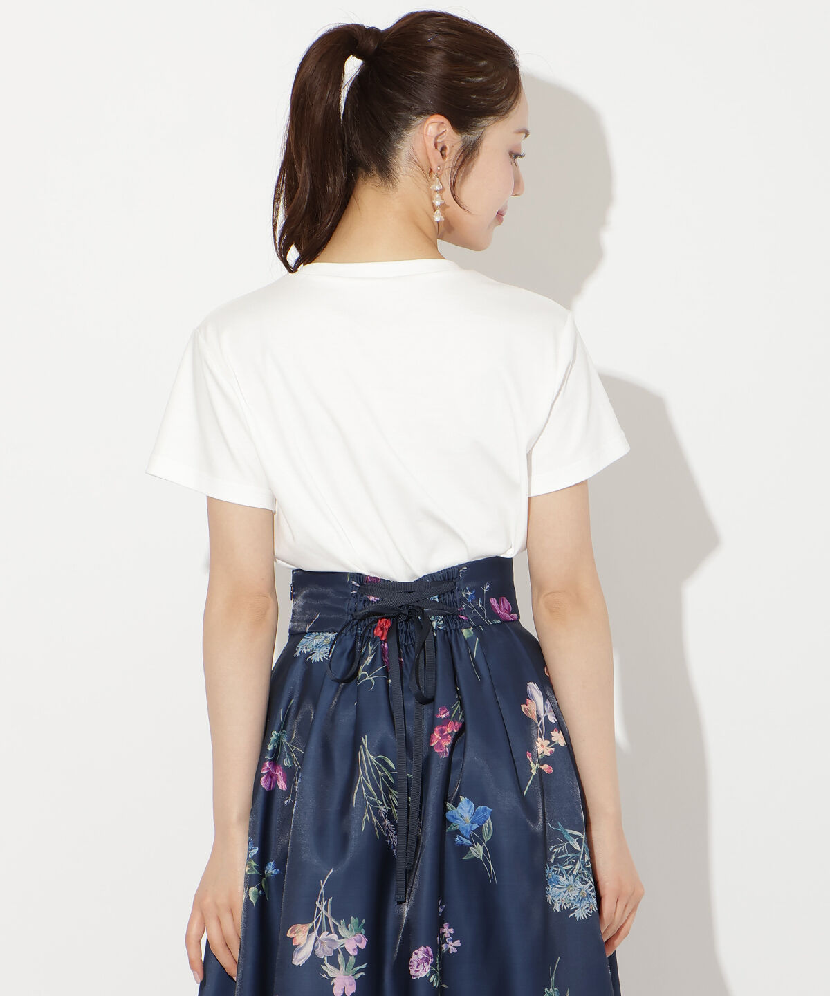 WILLSELECTION「ビジュー付き刺繍ロゴTシャツ」|Tシャツ・カットソー|