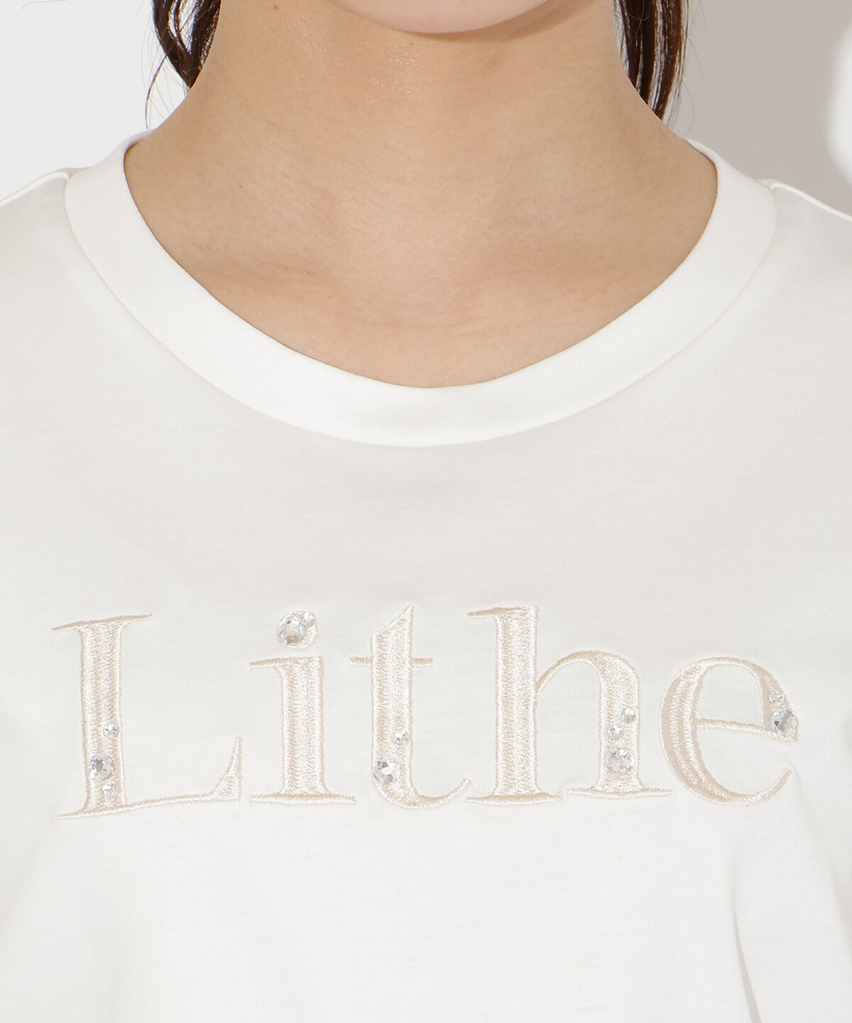 WILLSELECTION「ビジュー付き刺繍ロゴTシャツ」|Tシャツ・カットソー|