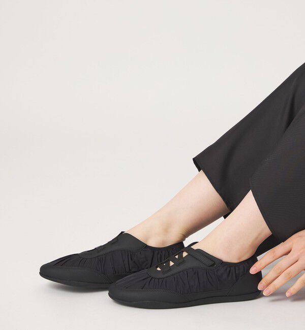 ODETTE E ODILE「ソフトギャザード スニーカー15&uarr;」|スニーカー|