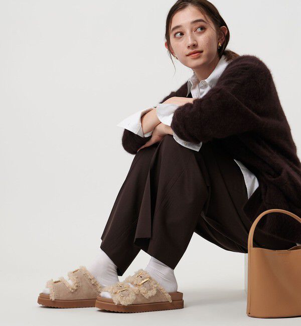 UNITED ARROWS「フェイクファー 2ライン スタッズ サンダル」|サンダル|