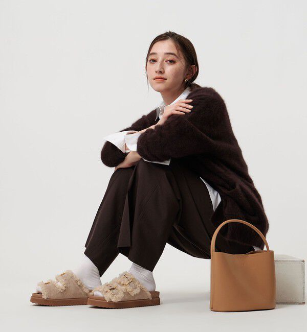 UNITED ARROWS「フェイクファー 2ライン スタッズ サンダル」|サンダル|