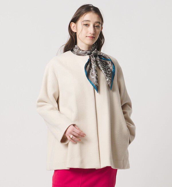 UNITED ARROWS「バック フレア ショート コート」|ノーカラージャケット|