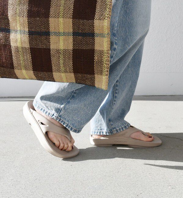 SHIPS any「OOFOS: OOoriginal ウーオリジナル トングサンダル」|サンダル|