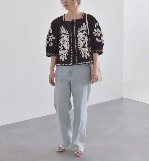 quaranciel「quaranciel:〈洗濯機可能〉エンブロイダリー スクエアネック ブラウス」|シャツ・ブラウス|