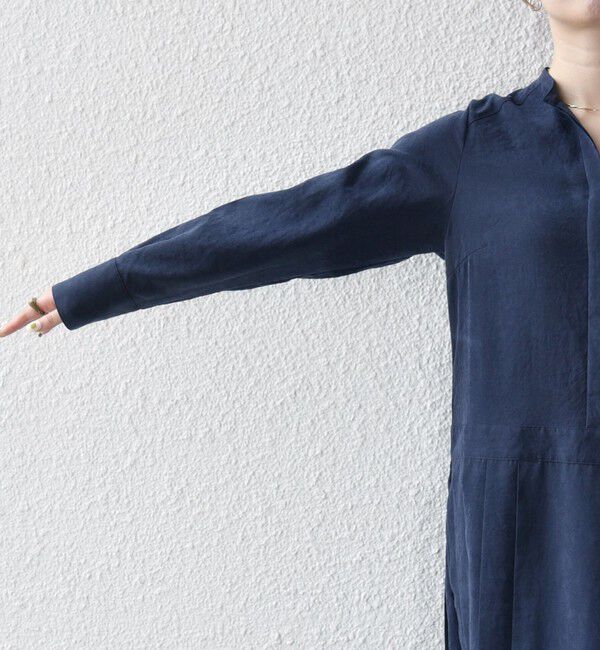 SHIPS any「SHIPS any:〈洗濯機可能〉ピーチスキン サイド プリーツ バンドカラー シャツ ワンピース」|ワンピース|